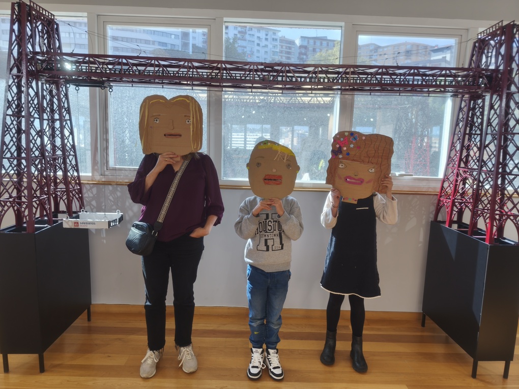 MASKARAK. Nor naiz ni?